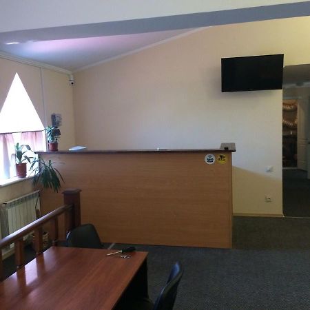 Hostel Krivoy Rog Bagian luar foto