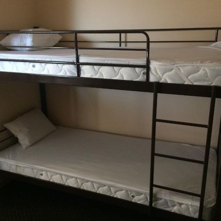 Hostel Krivoy Rog Bagian luar foto