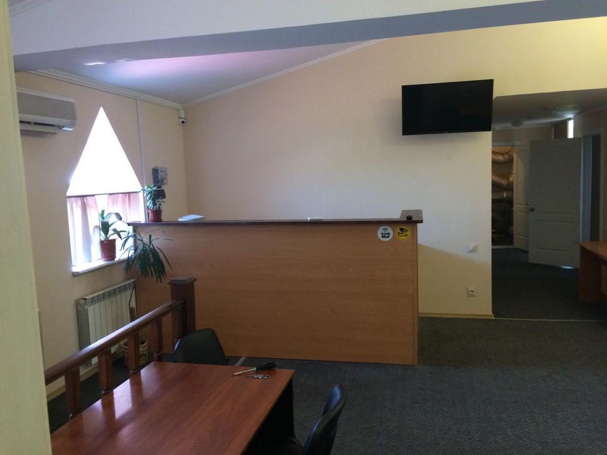 Hostel Krivoy Rog Bagian luar foto