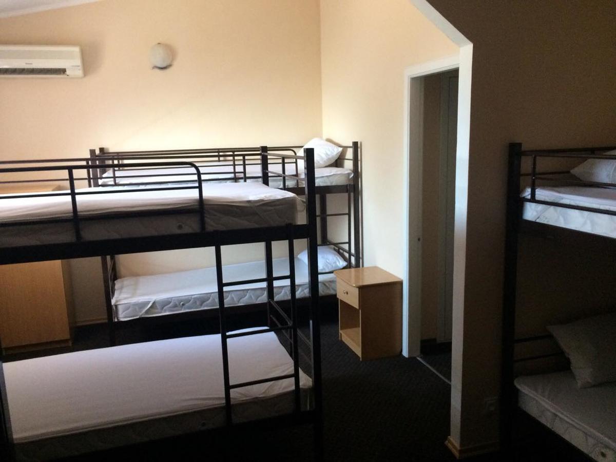 Hostel Krivoy Rog Bagian luar foto