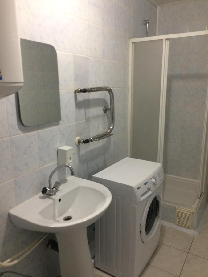 Hostel Krivoy Rog Bagian luar foto
